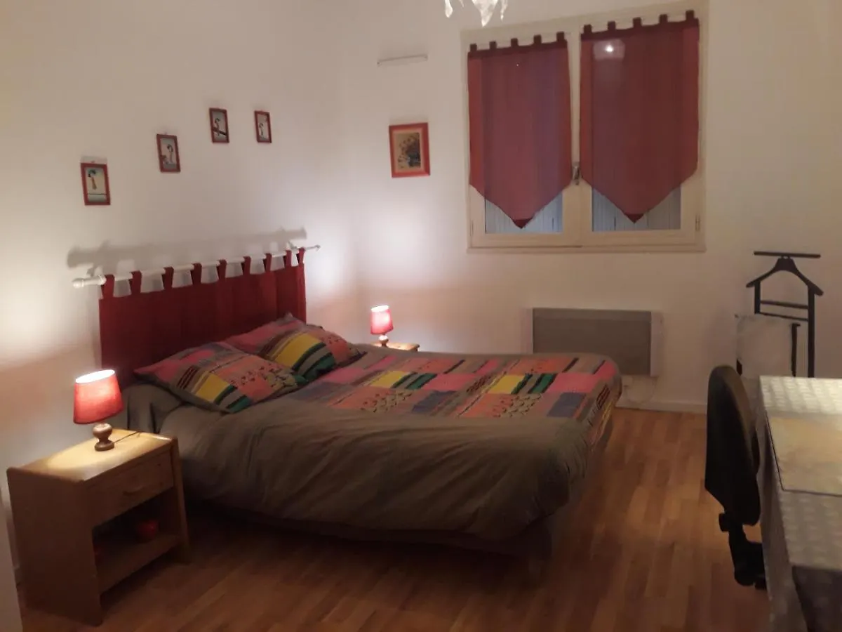 Chez Fabienne Th Lejlighed Boussens  0*, Boussens (Haute-Garonne)